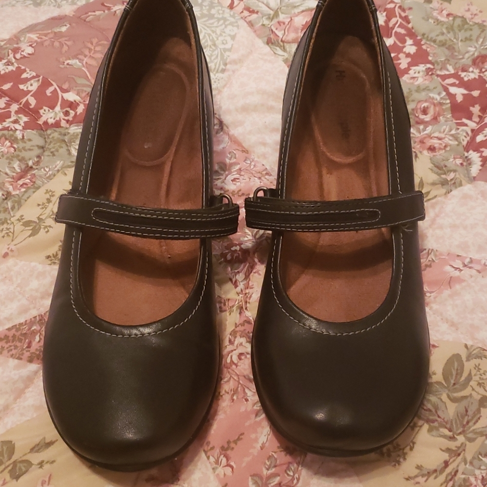 Hush puppy mary janes